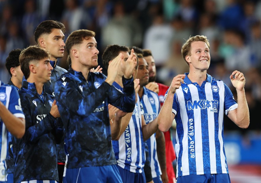 VIDEO | Extendió mal arranque de Villarreal: Alavés ganó en casa y duerme como líder de La Liga