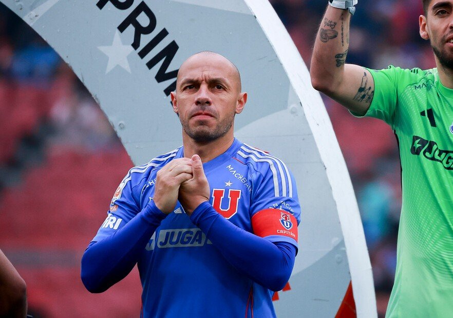 VIDEO | U. de Chile se queda sin capitán: Marcelo Díaz anunció su retiro del fútbol a final de la temporada 2026
