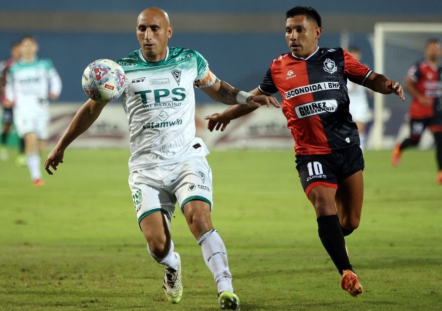 Ocasión de oro desperdiciada: Santiago Wanderers dejó ir el liderato del Ascenso tras empatar ante Antofagasta
