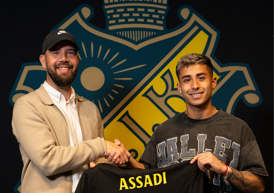 Lejos de la caída en el Superclásico: Lucas Assadi oficializado en el AIK de Suecia