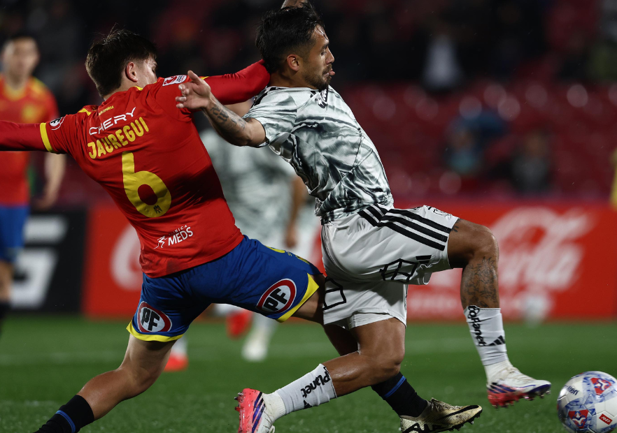 “Hay muchos sentimientos”: Marcos Bolados firmó un emotivo regreso en Colo Colo y pide camiseta de titular