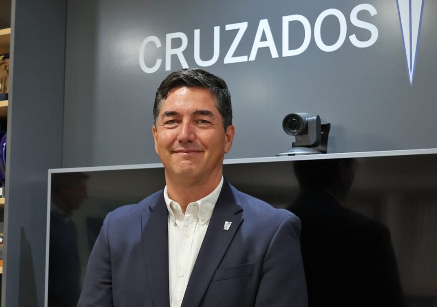 Pese a no reforzarse: Presidente de Universidad Católica apunta a llegar a la final de Copa Libertadores