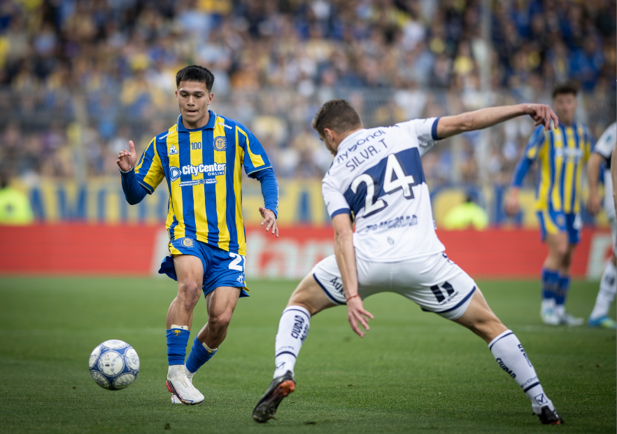 Vicente Pizarro sufrió en amarga derrota de Rosario Central ante Gimnasia por el Clausura