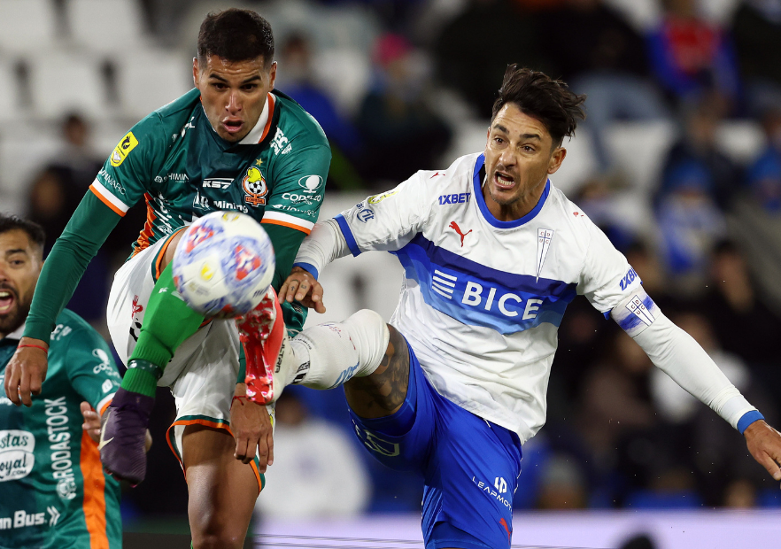 Con infernal golazo de Zampedri: U. Católica derrotó a Cobresal y suma confianza de cara a Libertadores
