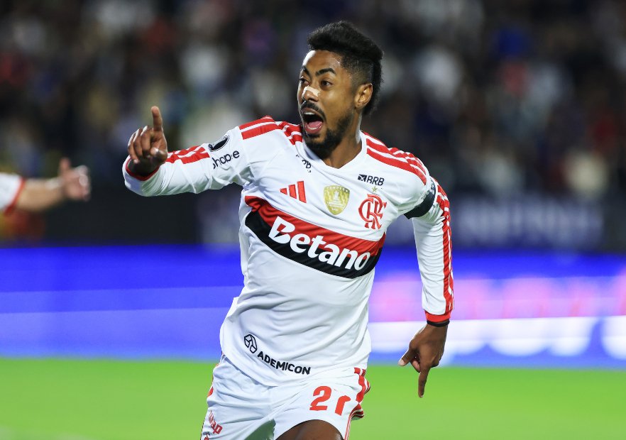 Pesó más la jerarquía: Flamengo de Erick Pulgar bajó a Independiente del Valle y puso un pie en semis de Libertadores