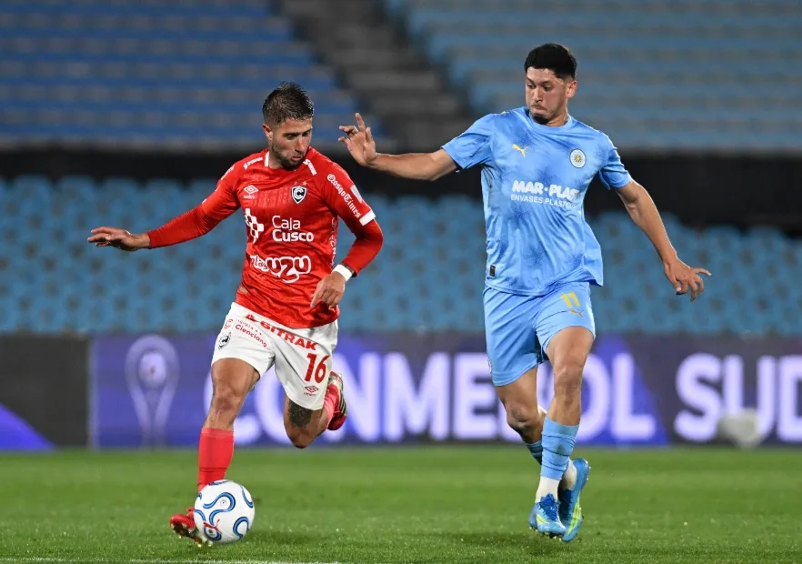 Renacer tras dejar Colo Colo: Salomón Rodríguez lideró remontada e histórico paso del City Torque a semis de Sudamericana