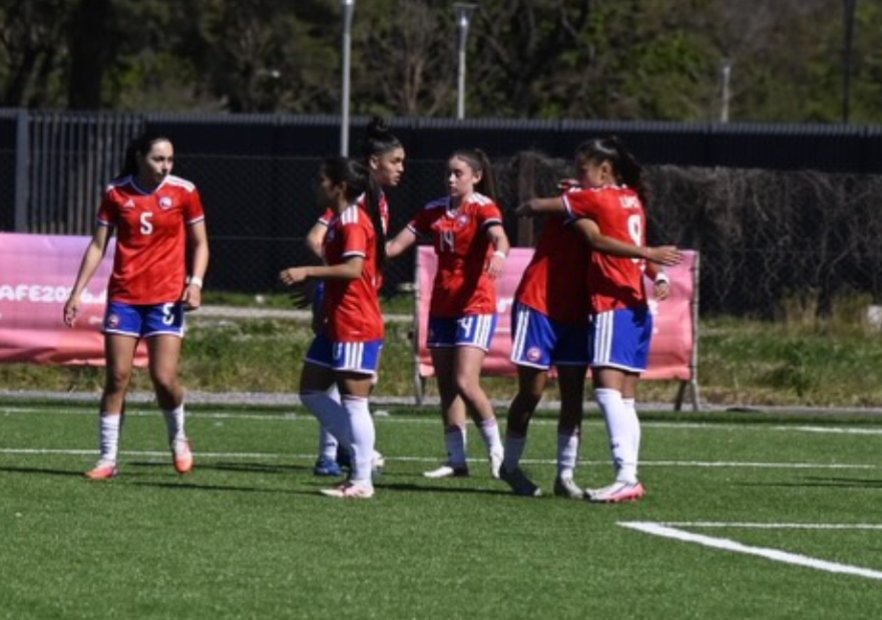 Van por el oro: La Roja Femenina superó a Paraguay y llega a final de Juegos Suramericanos con campaña perfecta