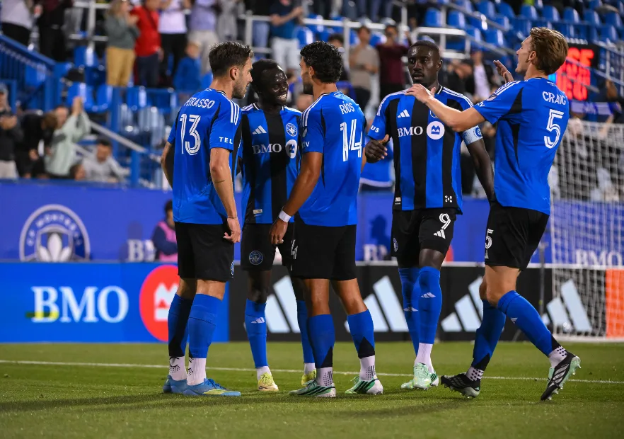 Se abrazaron con Alexis Sánchez en cancha: CF Montreal volvió al triunfo en MLS después de siete fechas
