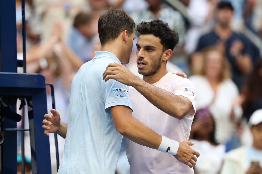 “Ustedes son dos tumbas”: Cerúndolo estalló contra Nicolás Massú y provoca tensión total en el US Open