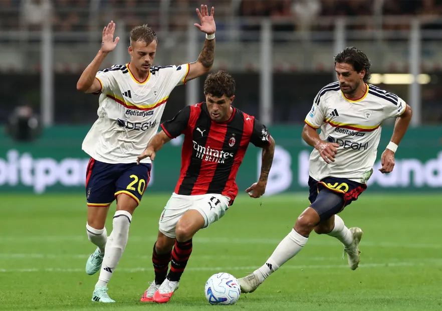 Sin brillar demasiado: AC Milan goleó en casa a Lecce y se mantiene en los primeros lugares de Serie A