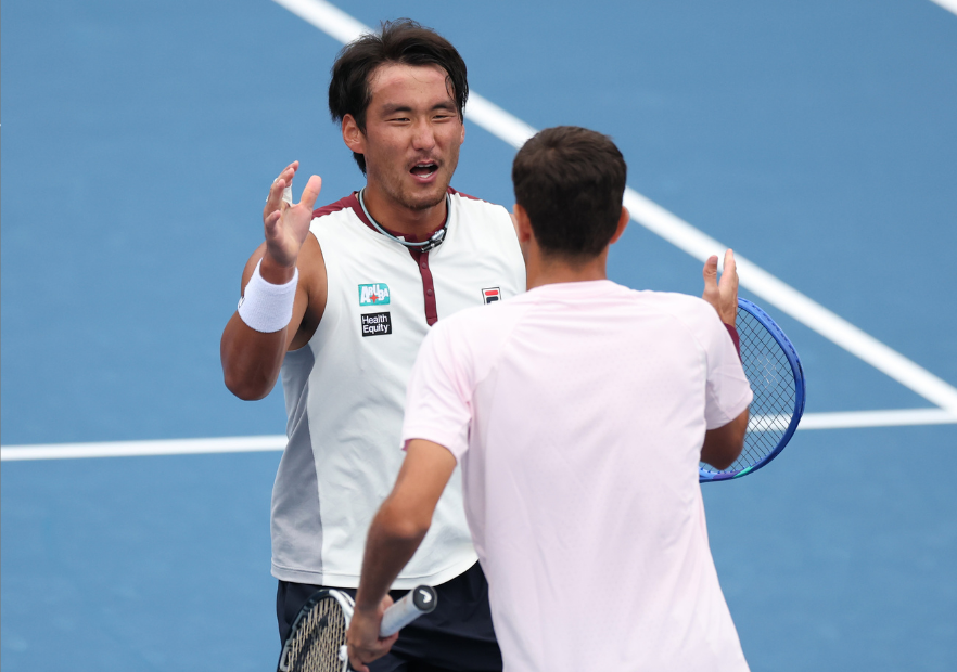 ¡Bu! Tenista chino sacó a Rafael Jódar del US Open con triunfo que se metió en la historia