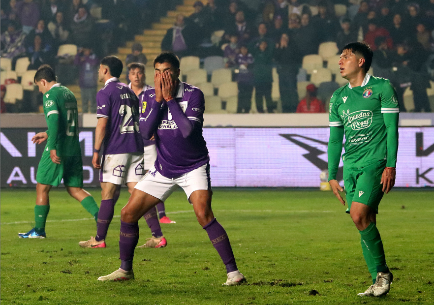 Audax Italiano cortó la racha de Deportes Concepción con ajustado triunfo en la Liga de Primera