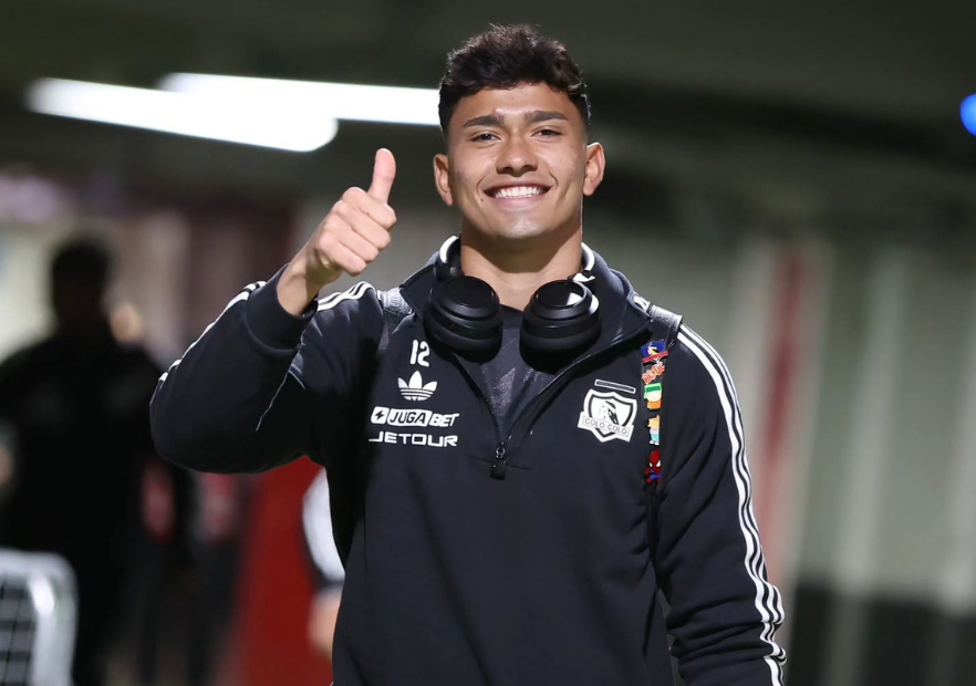 “Para mí no es presión, es responsabilidad”: Eduardo Villanueva tras ser figura en el arco de Colo Colo