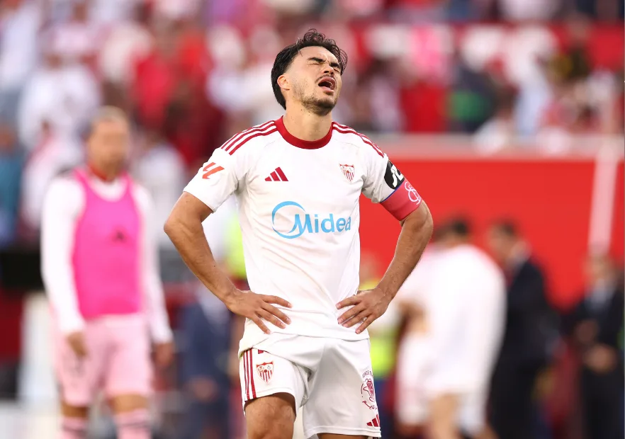 Increíble: Gabriel Suazo también fue expulsado y dejó a La Roja con nueve jugadores en amistoso para el olvido