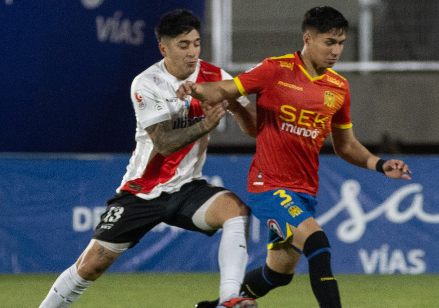 Liga de Ascenso encendida: Curicó Unido venció a Unión Española y respira al alejarse del descenso
