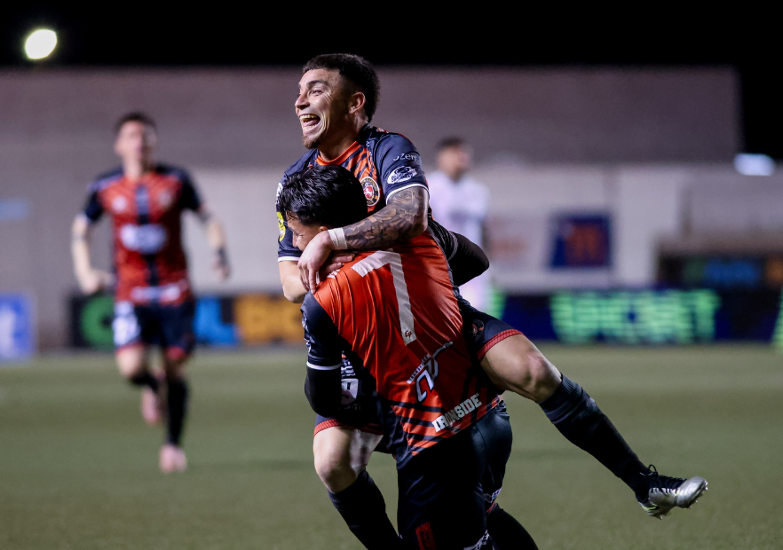 Triunfazo de oro en Quillota: Deportes Limache venció a Ñublense y sueña con Copa Sudamericana
