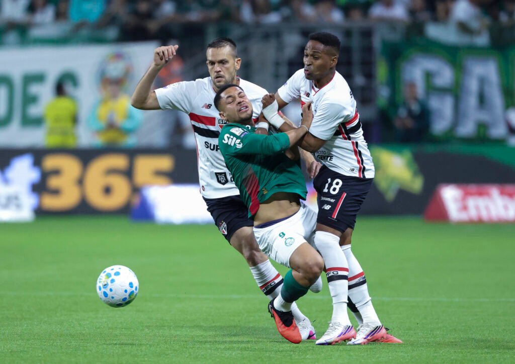 El Choque-Rei es del Verdao: Palmeiras venció sin problemas a Sao Paulo en el Brasileirao