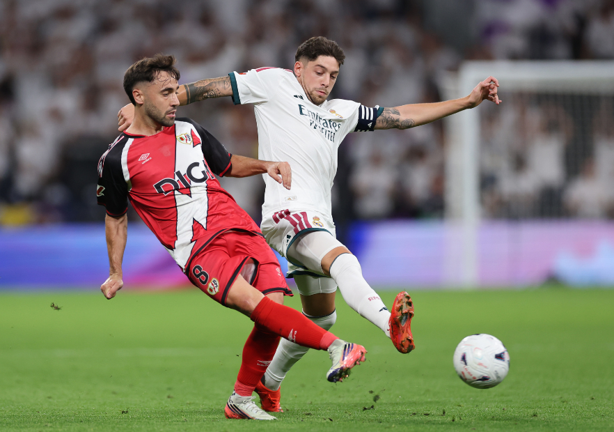 Presiona al Barça: Real Madrid se recuperó del Betis con goleada a Rayo Vallecano en La Liga