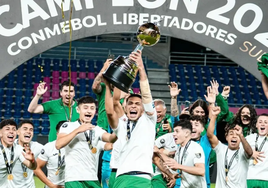 Real Madrid vs. Wanderers se une a la lista: Los recordados cruces entre clubes chilenos y europeos