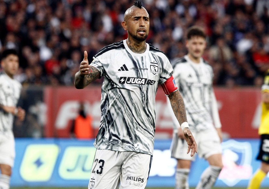 El Rey en lo más alto: Prestigioso estudio posicionó a Arturo Vidal como el mejor central de Sudamérica